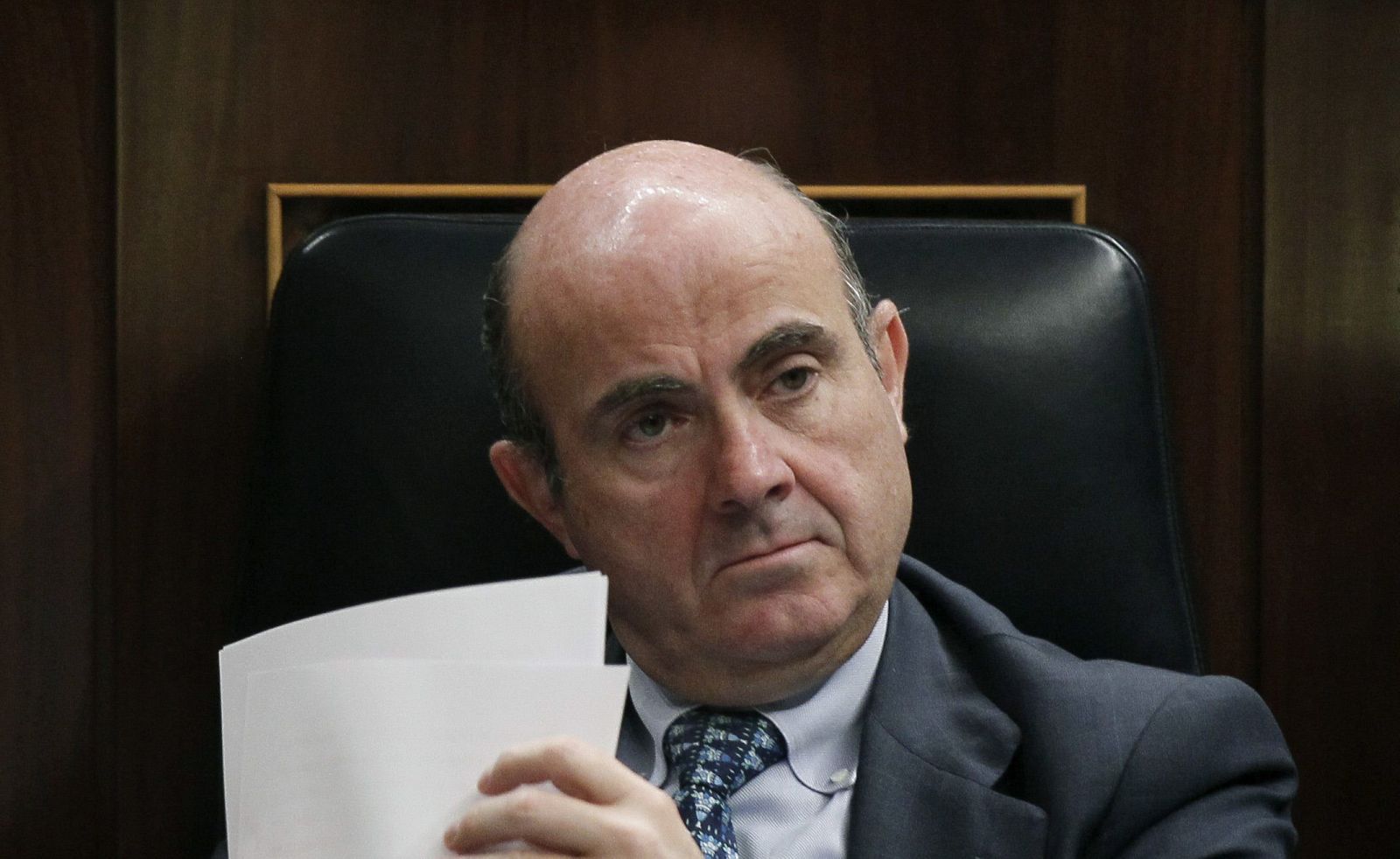 El ministro de Economía y Competitividad, Luis de Guindos, durante el Pleno del Congreso