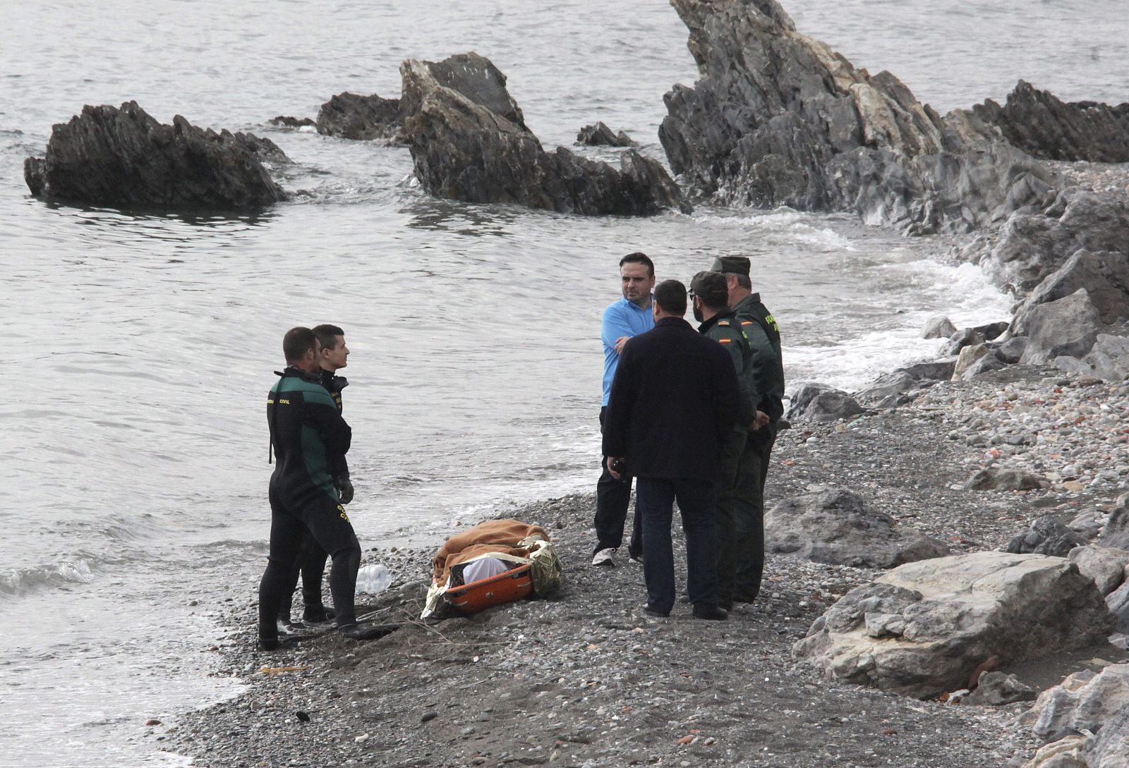 EL HALLAZGO DE DOS CADÁVERES ELEVA A 15 LOS INMIGRANTES MUERTOS EN CEUTA