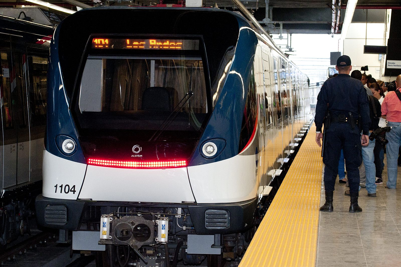 PANAMÁ FESTEJA PUESTA EN MARCHA DEL PRIMER METRO DE CENTROAMÉRICA