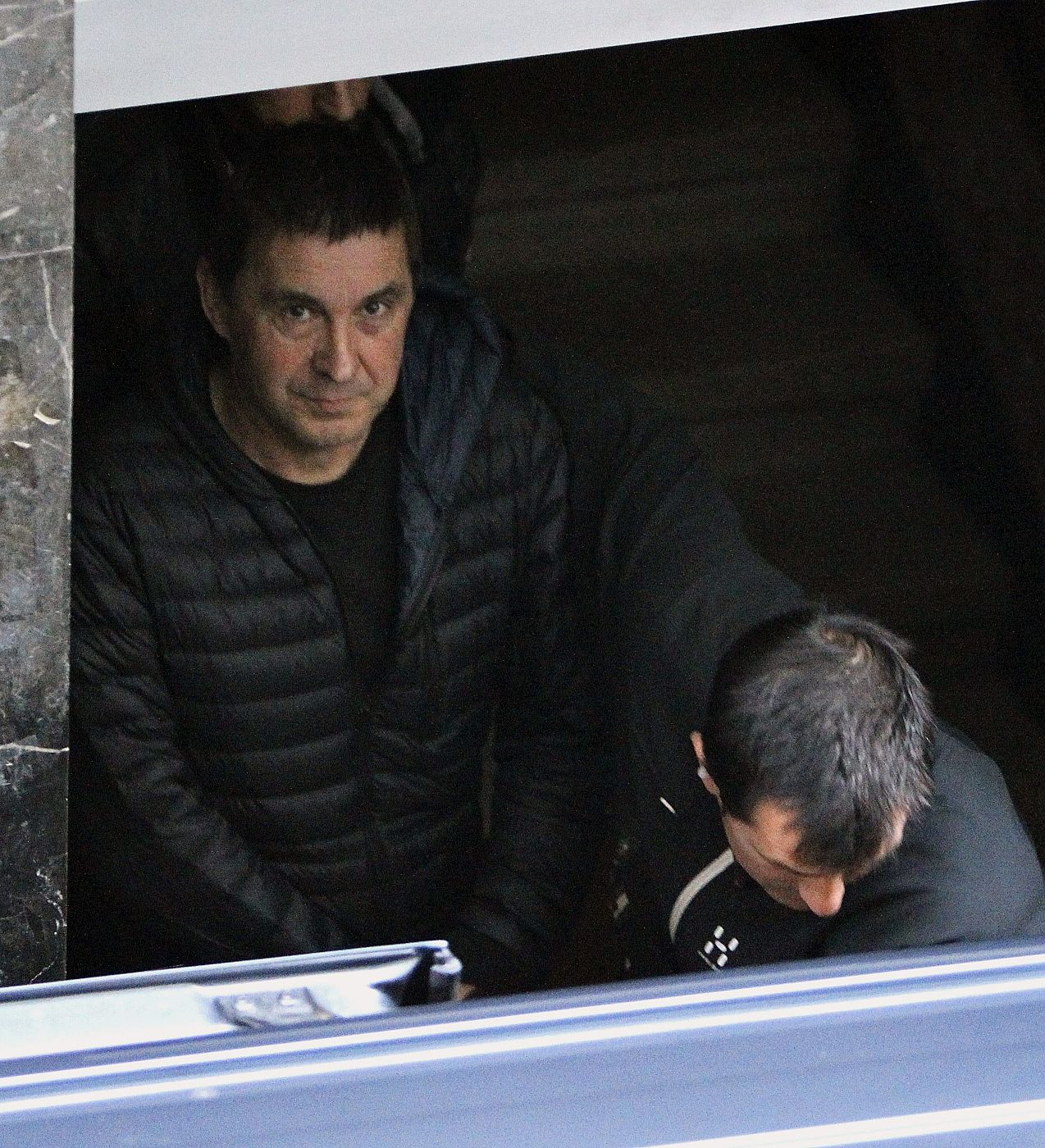 El exportavoz de Batasuna, Arnaldo Otegi, ha visitado a su familia en su domicilio de Elgoibar (Gipuzkoa).