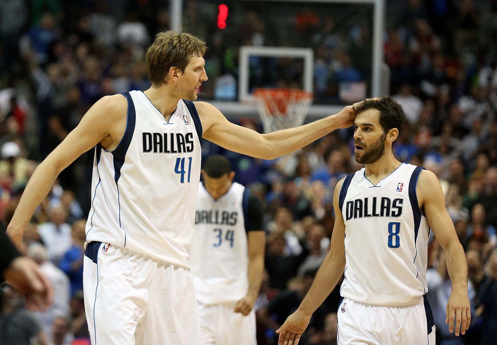 NBA: Oklahoma City Thunder at Dallas Mavericks