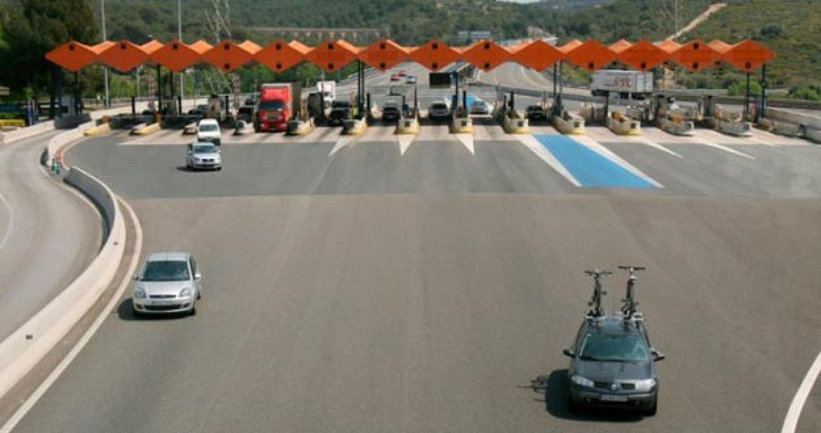 Paso de peaje en una autopista