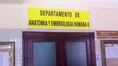La Complutense abre expediente urgente para aclarar el hacinamiento de cadáveres en Medicina