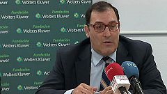 El juez Eloy Velasco defiende la rectificación de la reforma de la justicia universal