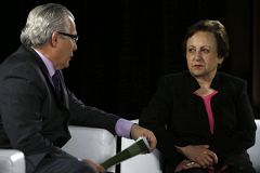 La nobel de la Paz Shirin Ebadi pide a España que no "venda" la justicia por "intereses económicos"