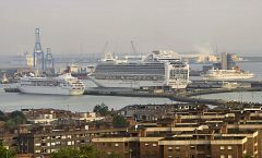 Los turistas gastan 14.856 millones de euros de enero a abril, el 11,2% más que en 2013