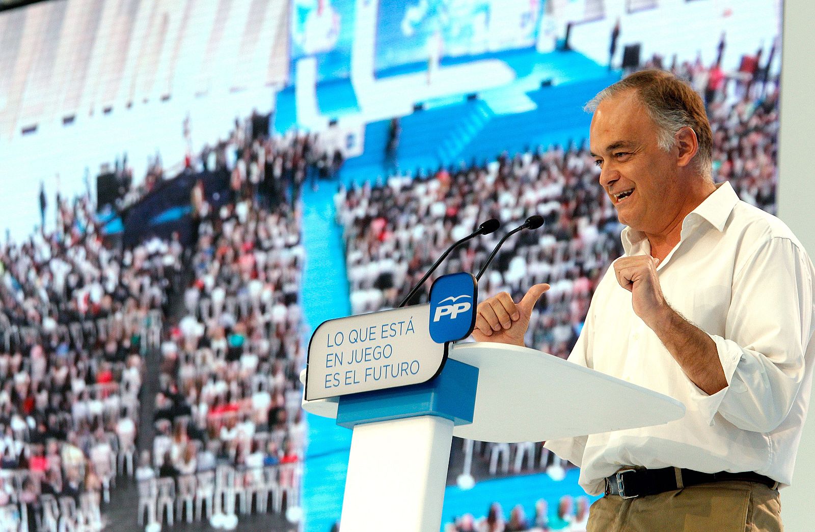 Esteban González Pons, en un mitin en Valencia en la campaña de las elecciones europeas.