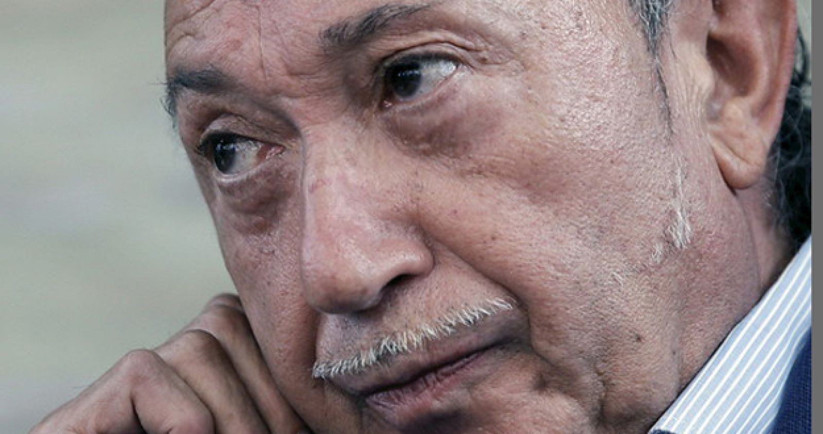 Francis Montesinos en rueda de prensa