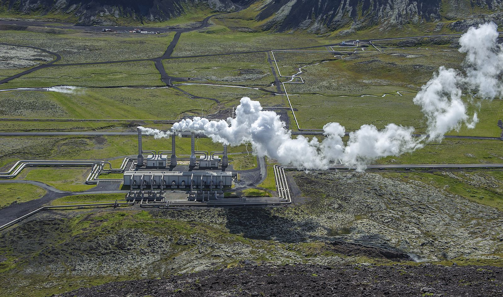 Central de energía geotérmica de Nesjavellir, en Islandia.