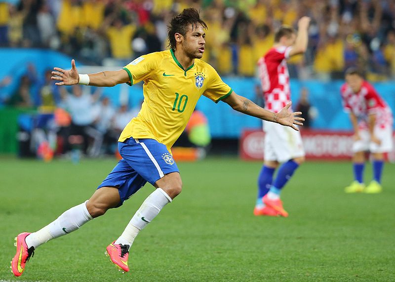 Neymar enseña el camino de la victoria a Brasil
