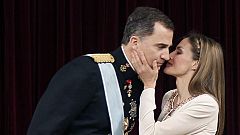 Emoción y solemnidad en el Congreso para dar la bienvenida al nuevo rey Felipe VI