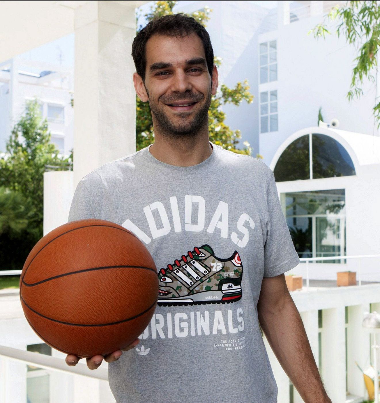 JOSÉ MANUEL CALDERÓN PONE RUMBO A NUEVA YORK COMO NUEVO JUGADOR DE LOS KNICKS