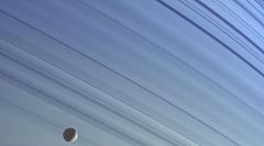 La misión Cassini, diez años explorando el sistema de Saturno y sus juegos de sombras