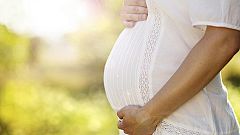 Los padres de niños de vientre de alquiler piden poder inscribir a sus hijos como españoles