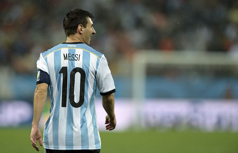 Messi llama a las puertas del Olimpo