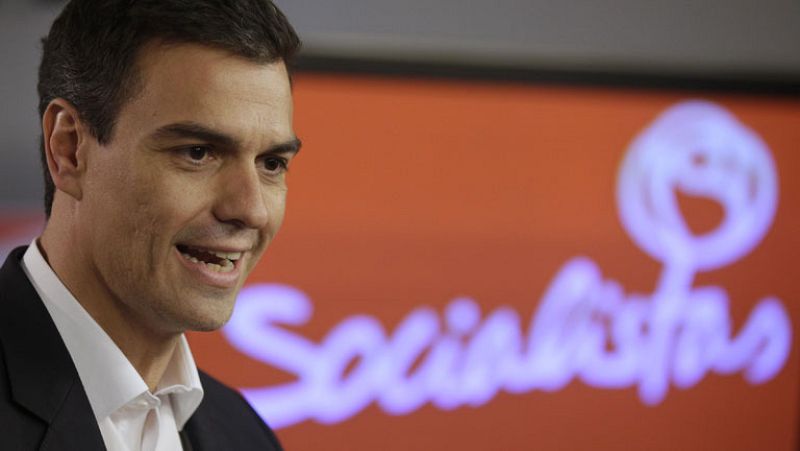 Sánchez escuchará la oferta de pacto territorial de Rajoy, pero ve "más urgente aún" el paro