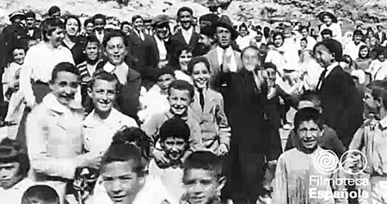 Vecinos de Llanes, Asturias, 1917