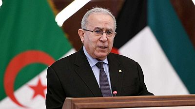 Argelia llama a consultas a su embajador en Madrid por el "cambio repentino" de posición sobre el Sáhara