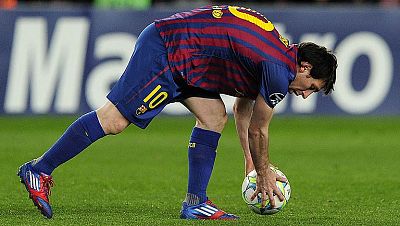 Messi entra en la leyenda de la Champions con cinco goles ante el Bayer