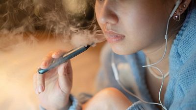 ¿Cómo afectan a la salud los cigarrillos electrónicos?