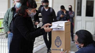 Contundente derrota del oficialismo argentino en las elecciones primarias legislativas