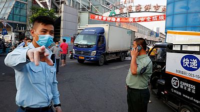 China detecta 32 nuevos contagios locales de coronavirus y supera los 200 casos activos