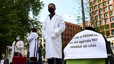 "No puede haber tres meses para valorar una depresión porque puede haber riesgo de suicidio"