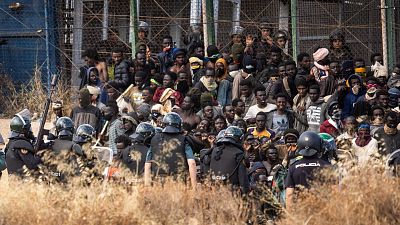 El Defensor del Pueblo estima que 470 migrantes fueron rechazados en la valla de Melilla sin garantías legales