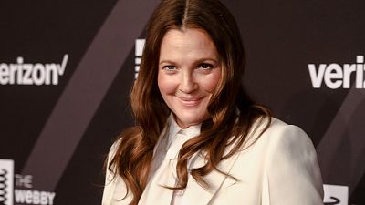 Drew Barrymore está enamorada de Leonardo Dicaprio, y esta es la prueba