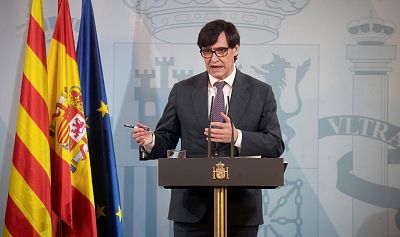 El PSC de Illa ganaría las elecciones catalanas en un apretado pulso con ERC, según el CIS