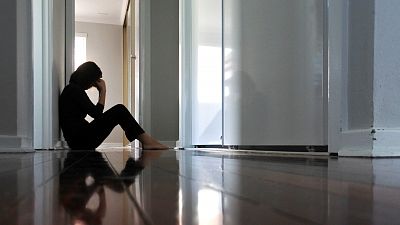 Un 15,5 % de los españoles admite haber pensado en el suicidio durante el último año
