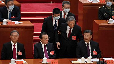 Xi Jinping cimenta su poder en China en un Congreso marcado por el desalojo del expresidente Hu Jintao