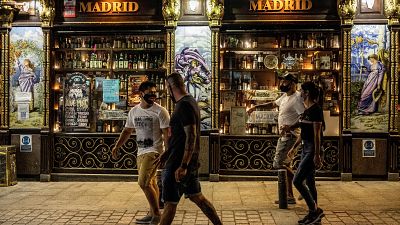 ¿Por qué España es el líder europeo de contagios a pesar de todas las medidas adoptadas?