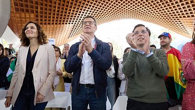 Feijóo muestra su orgullo por "no rendir pleitesía a gobernantes autócratas" en plena Cumbre Iberoamericana