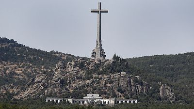 La nueva Ley de Memoria Democrática prohibirá las fundaciones franquistas y resignificará el Valle