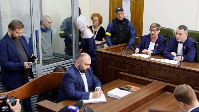 Ucrania inicia el primer juicio por crímenes de guerra contra un soldado ruso acusado de matar a un civil