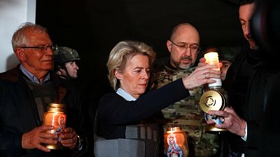 Von der Leyen promete a Zelenski acelerar el examen sobre la candidatura ucraniana a la UE