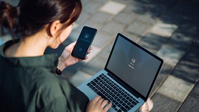 ¿Qué hacer si me han hackeado mi móvil y robado datos personales? Cuidado con las aplicaciones