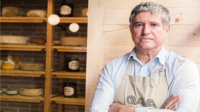 Así es la vida de un afinador de quesos