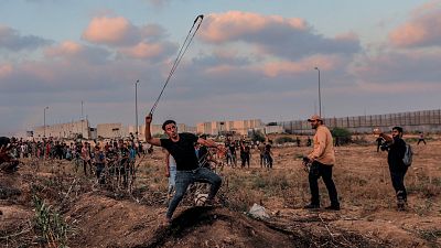 Israel bombardea objetivos militares de Hamás en Gaza tras las violentas protestas fronterizas