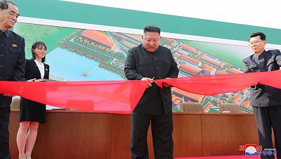 Kim Jong-un reaparece en los medios oficiales norcoreanos tras los rumores sobre su estado de salud