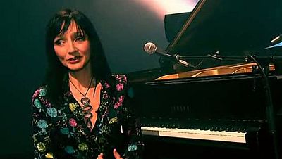 María de Medeiros y sus 'Pájaros eternos'