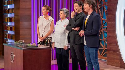 Juana regresa a MasterChef y ¡es la mejor amiga de Josie!