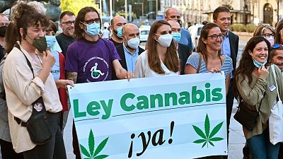 PSOE, PP y VOX tumban la ley para despenalizar el uso legal del cannabis
