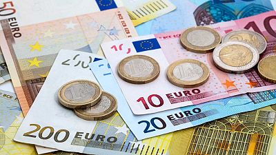 El Gobierno espera recaudar más de 2.900 millones este año con el impuesto a las energéticas y la banca