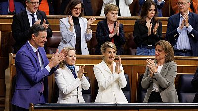 Sánchez y Díaz usan la moción para reagruparse frente a la ultraderecha y reivindicar el Gobierno de coalición