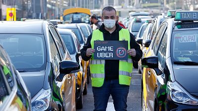 El Taxi se opone al regreso de Uber a Barcelona