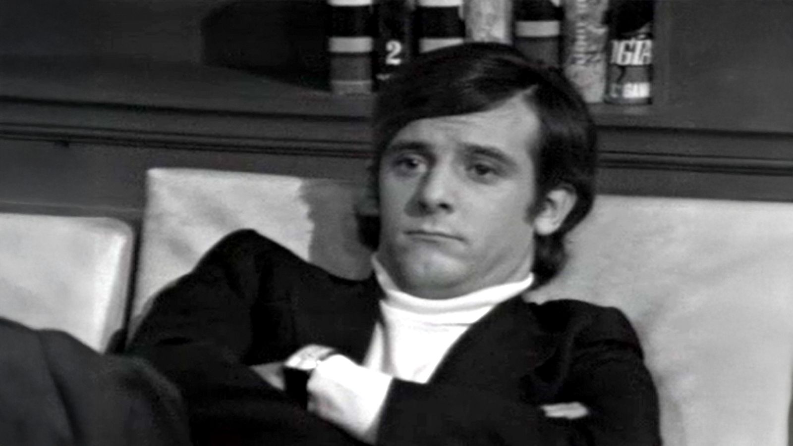 Bajo el mismo techo - En mi casa son así - Bajo el mismo techo | Ver