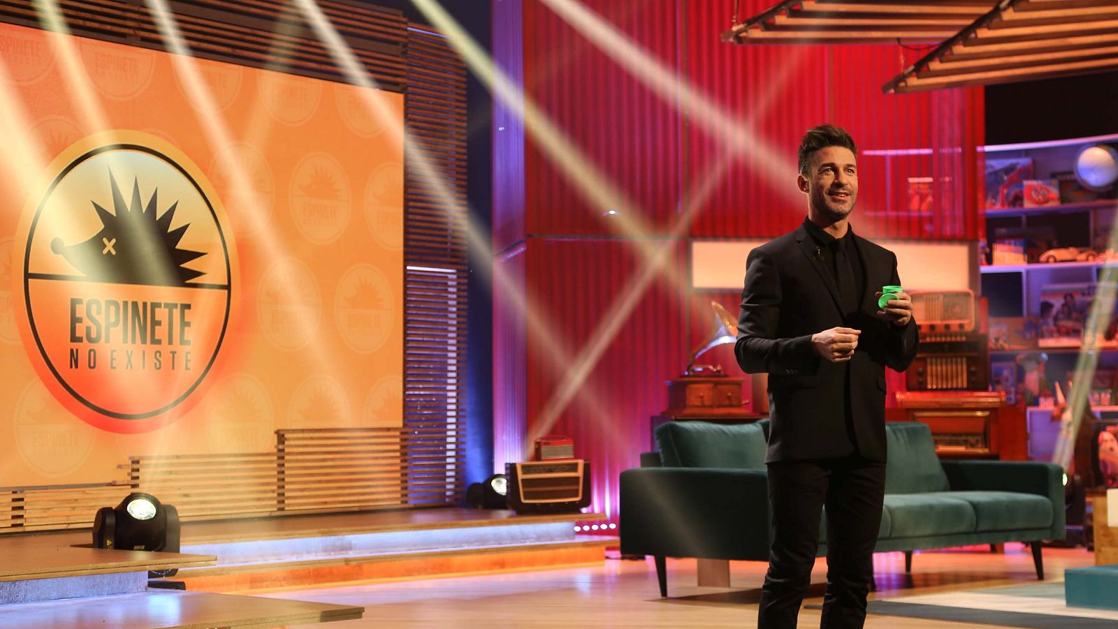 Espinete no existe - Con Marta Hazas - ver ahora