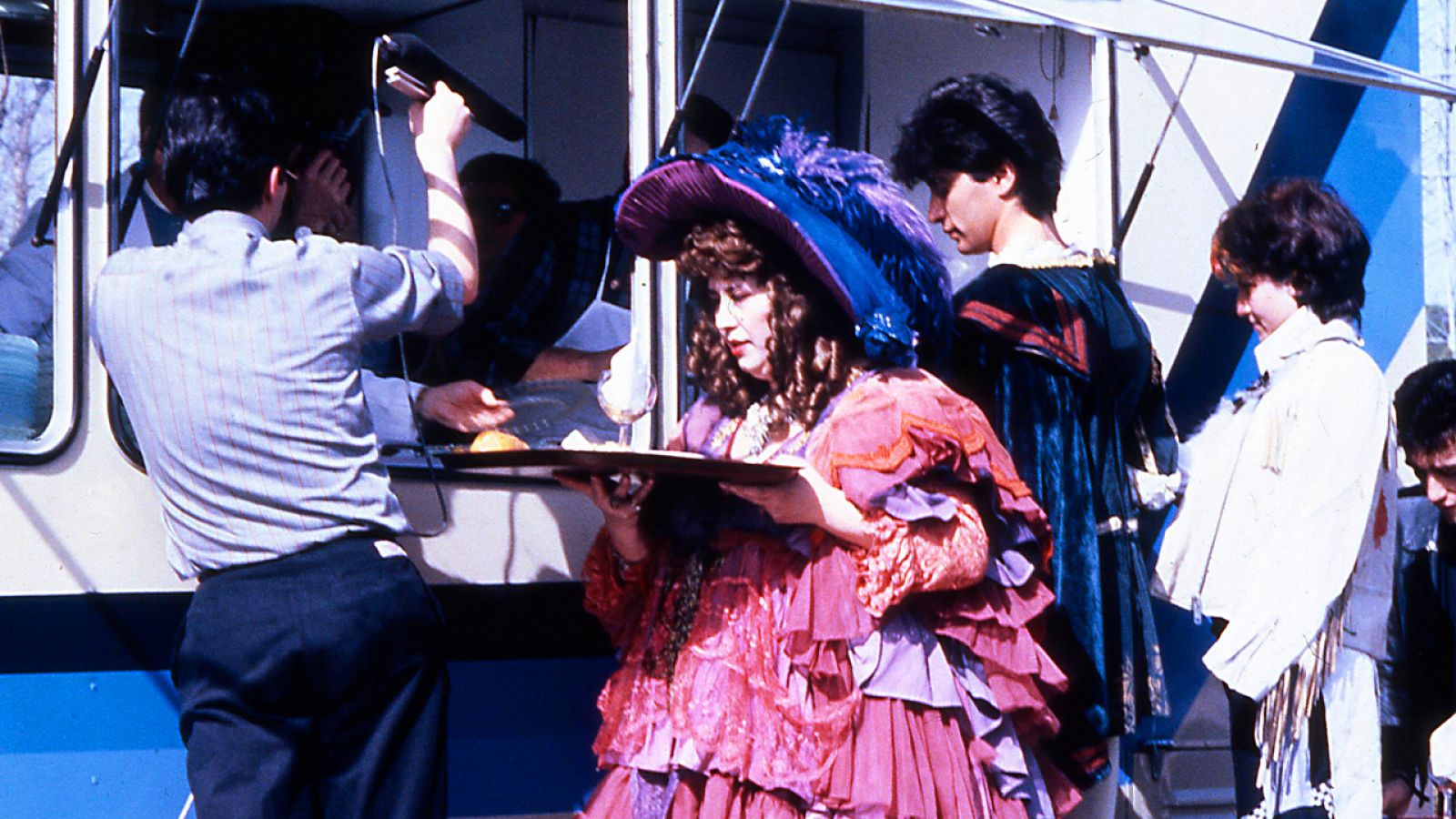 Vivir cada día - Las redes de la familia - Vivir cada día | Ver